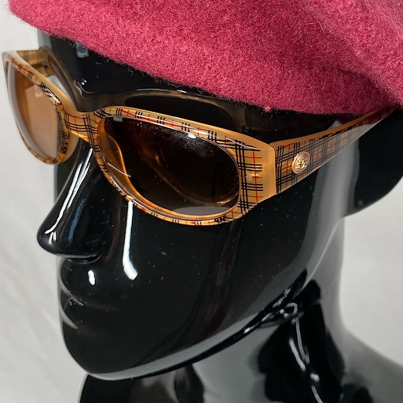 VINTAGE BURBERRY SUNGLASSES - Picture 3 of 5